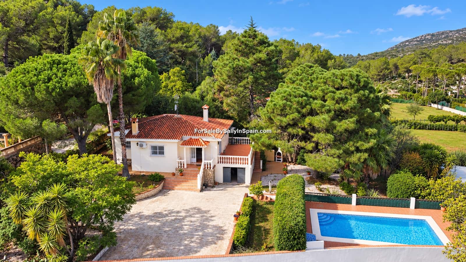 3 Zimmer Villa zu verkaufen in Barx mit Pool Garage - 269.000 € (Ref: 10183253)