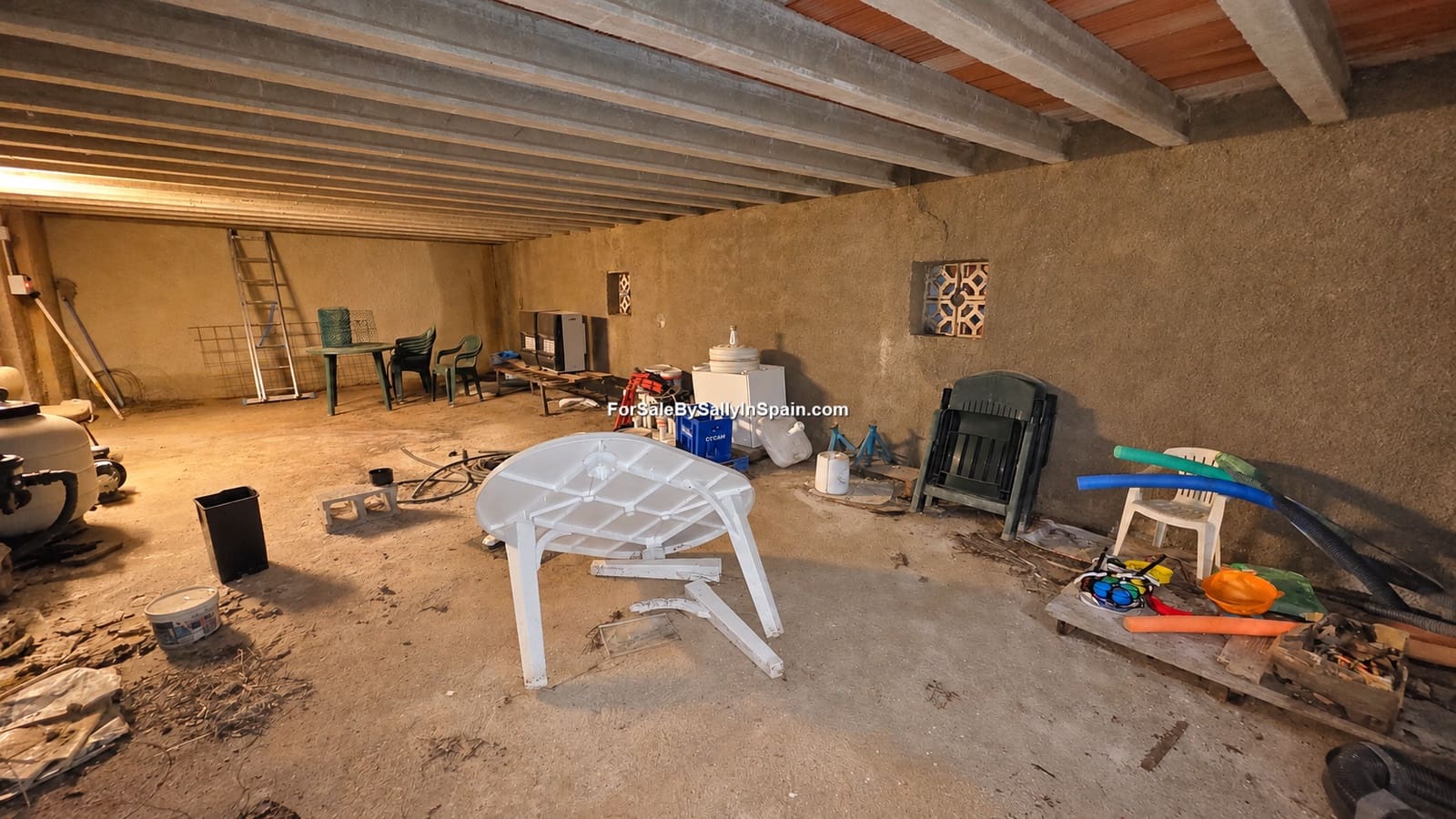 3 Zimmer Villa zu verkaufen in Barx mit Pool Garage - 269.000 € (Ref: 10183253)