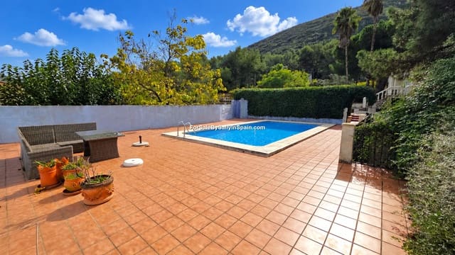 3 Zimmer Villa zu verkaufen in Barx mit Pool Garage - 269.000 € (Ref: 10183253)