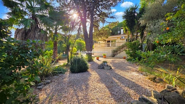 3 Zimmer Villa zu verkaufen in Barx mit Pool Garage - 269.000 € (Ref: 10183253)