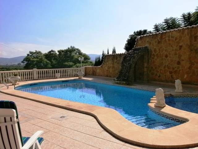 7 soveværelse Villa til salg i Gandia med swimmingpool - € 1.199.000 (Ref: 5649655)
