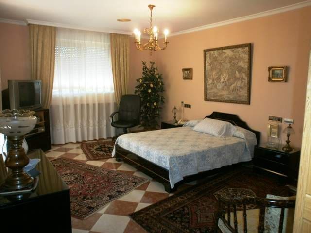 7 soveværelse Villa til salg i Gandia med swimmingpool - € 1.199.000 (Ref: 5649655)