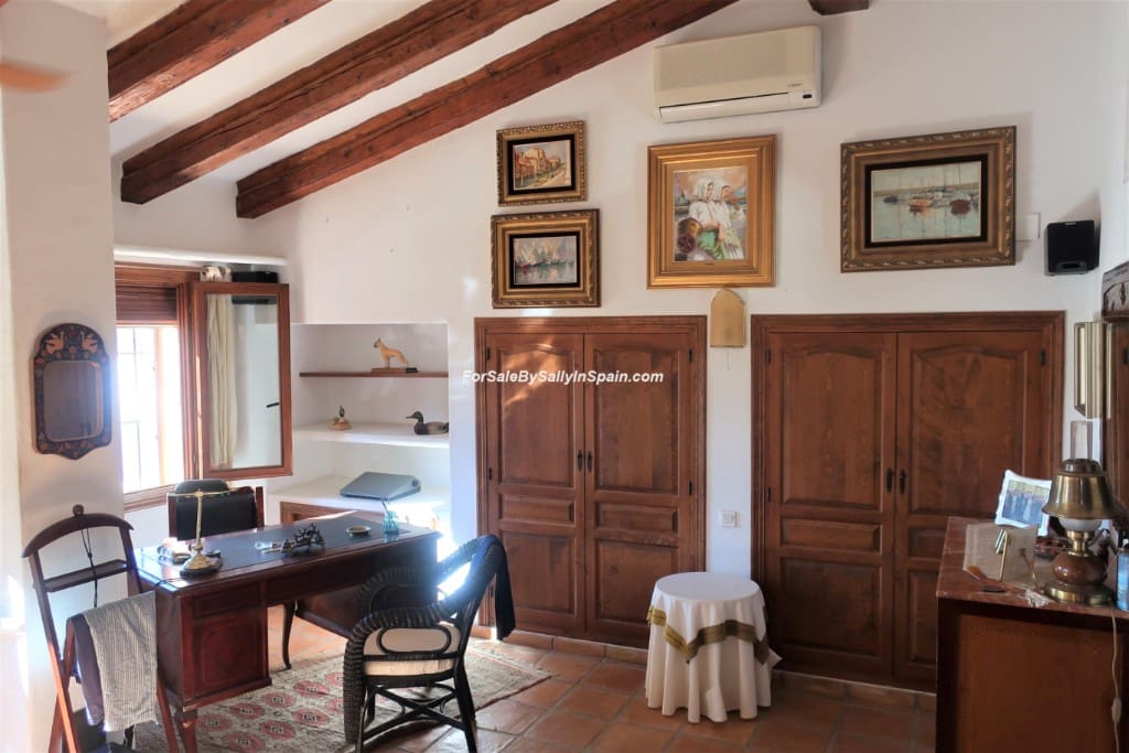 5 sypialnia Willa na sprzedaż w Moraira - 1 200 000 € (Ref: 5657325)