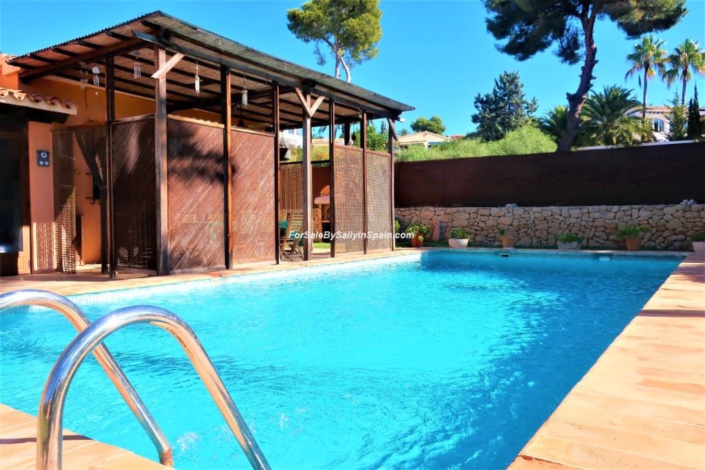 5 sypialnia Willa na sprzedaż w Moraira - 1 200 000 € (Ref: 5657325)