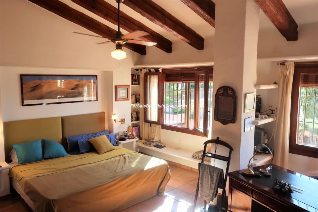 5 sypialnia Willa na sprzedaż w Moraira - 1 200 000 € (Ref: 5657325)