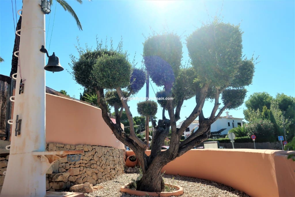 5 sypialnia Willa na sprzedaż w Moraira - 1 200 000 € (Ref: 5657325)