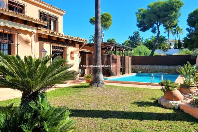 5 sypialnia Willa na sprzedaż w Moraira, Teulada-Moraira - 1 200 000 € (Ref: 5657325)