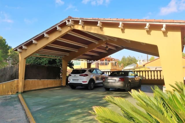 5 slaapkamer Villa te koop in Alzira met zwembad garage - € 649.000 (Ref: 5659271)