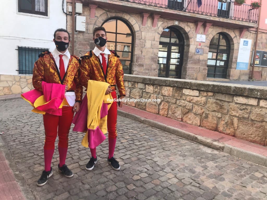 22 soveværelse Villa til salg i Orea - € 550.000 (Ref: 5884001)