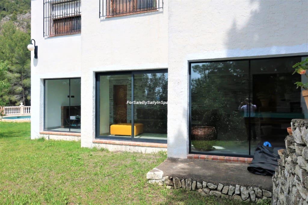 3 soverom Villa til salgs i Gandia med svømmebasseng garasje - € 390 000 (Ref: 6033514)