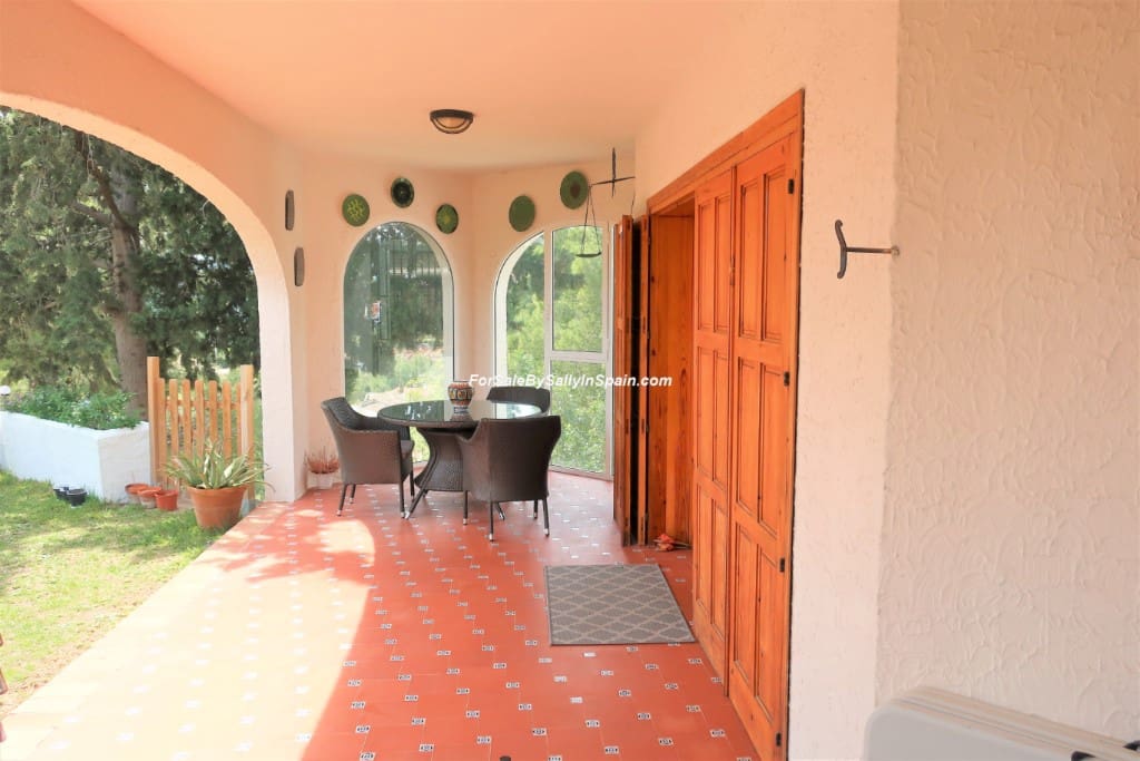 3 soverom Villa til salgs i Gandia med svømmebasseng garasje - € 390 000 (Ref: 6033514)