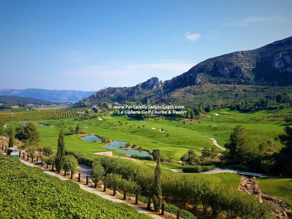 3 soverom Villa til salgs i Gandia med svømmebasseng garasje - € 390 000 (Ref: 6033514)