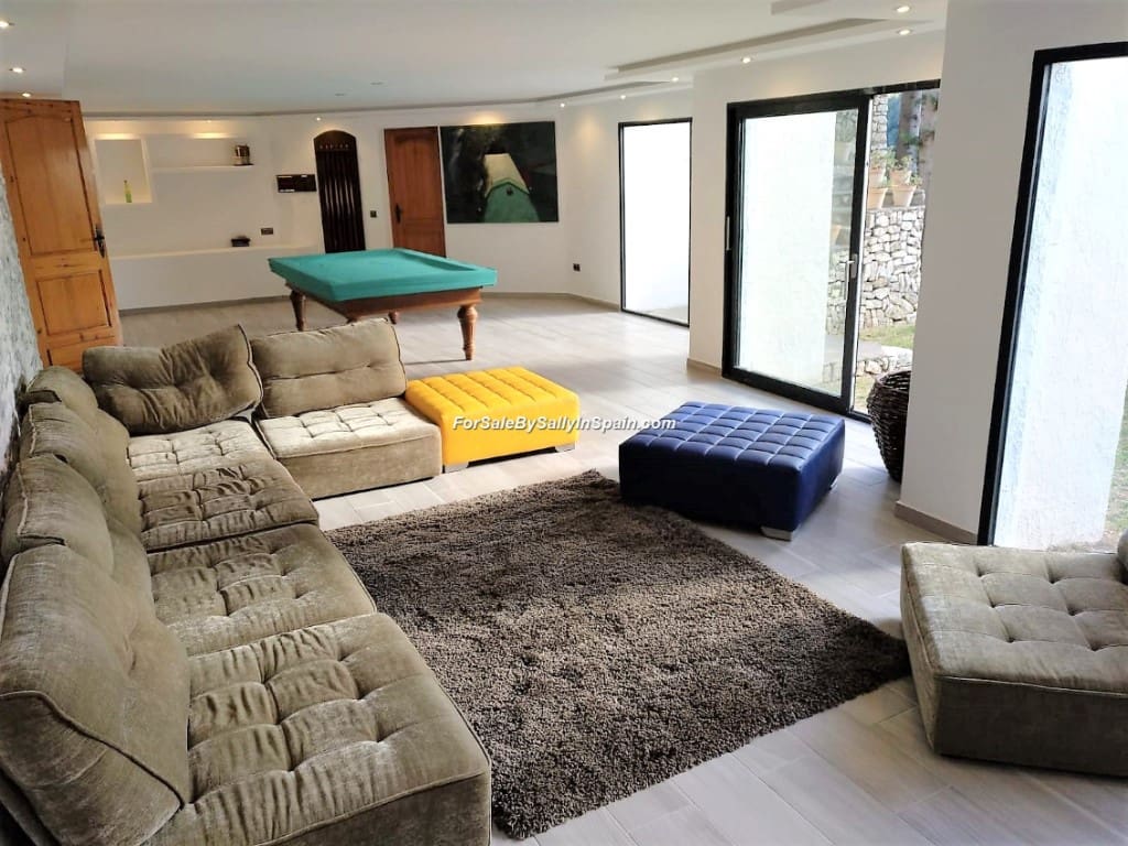 3 soverom Villa til salgs i Gandia med svømmebasseng garasje - € 390 000 (Ref: 6033514)