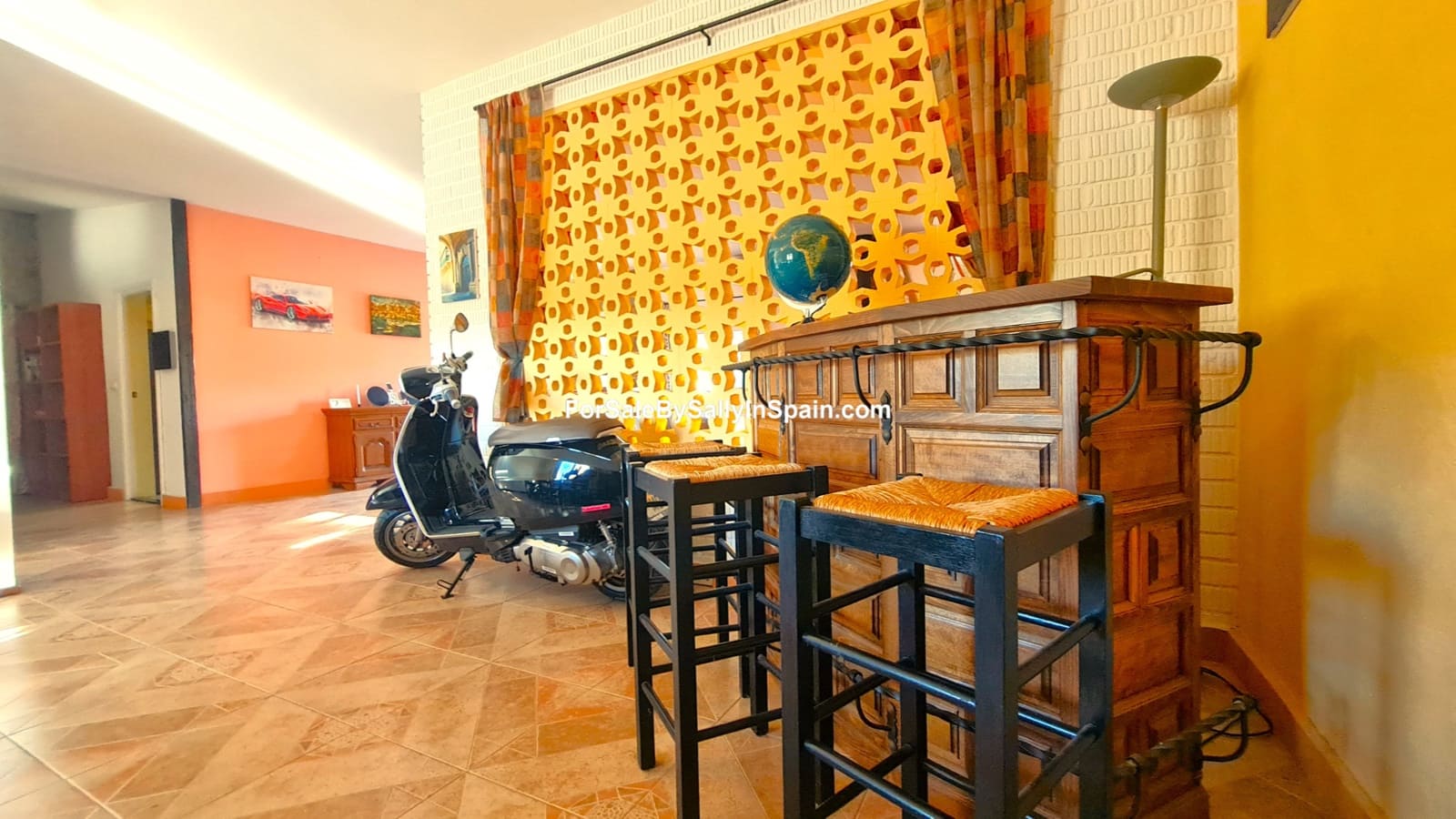 6 soveværelse Finca/Landehus til salg i L'Olleria med swimmingpool garage - € 485.000 (Ref: 7297361)