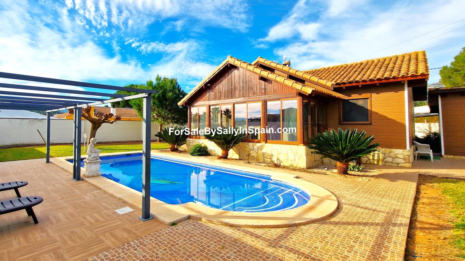 4 soveværelse Villa til salg i Marchuquera med swimmingpool garage - € 290.000 (Ref: 7337737)