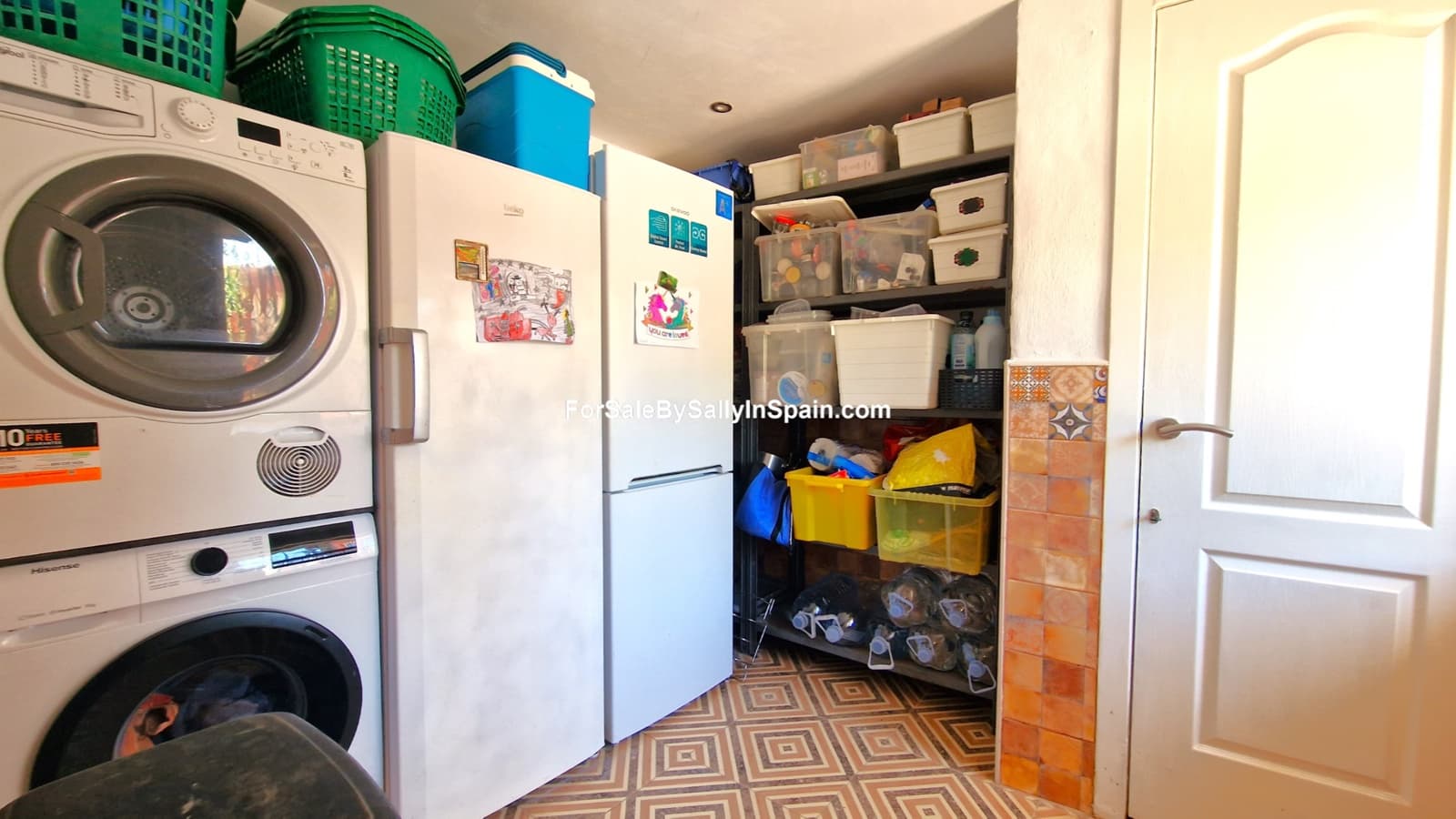 5 soveværelse Villa til salg i Oliva med swimmingpool garage - € 549.000 (Ref: 7720615)