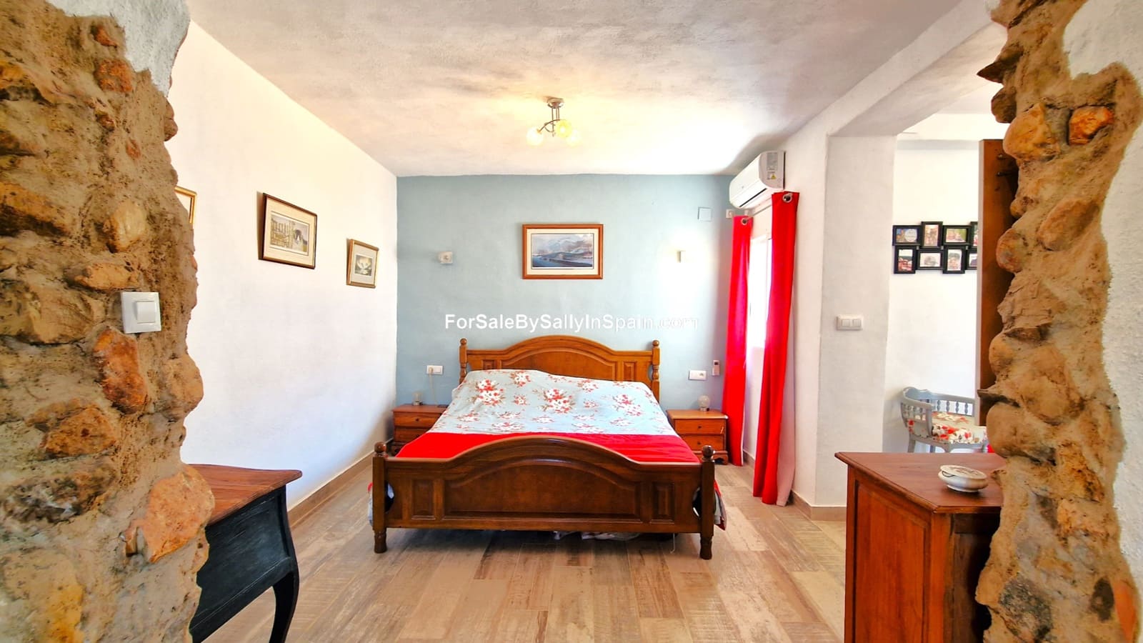 5 soveværelse Villa til salg i Oliva med swimmingpool garage - € 549.000 (Ref: 7720615)