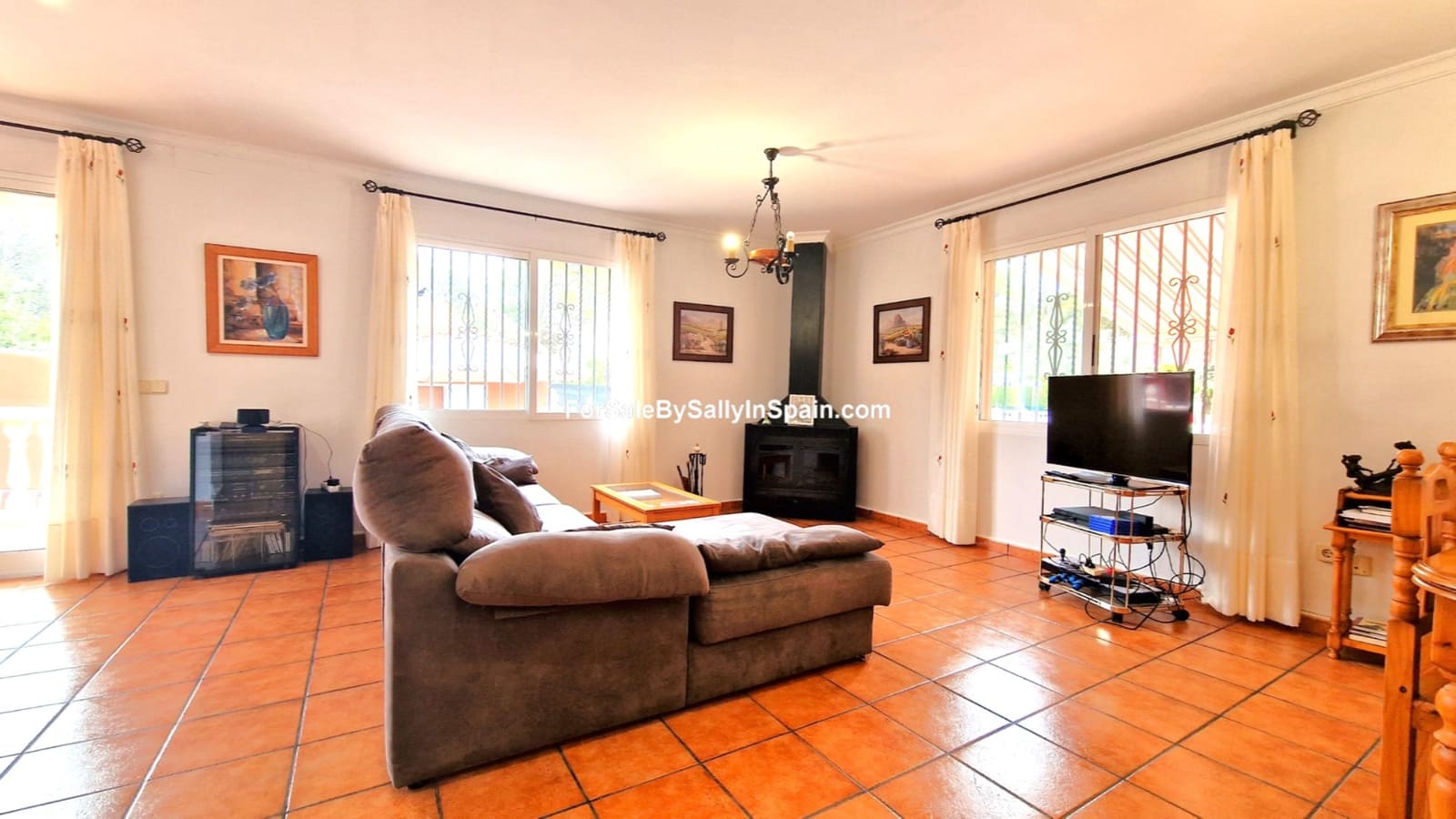 3 soveværelse Villa til salg i Villalonga med swimmingpool garage - € 269.000 (Ref: 7772024)