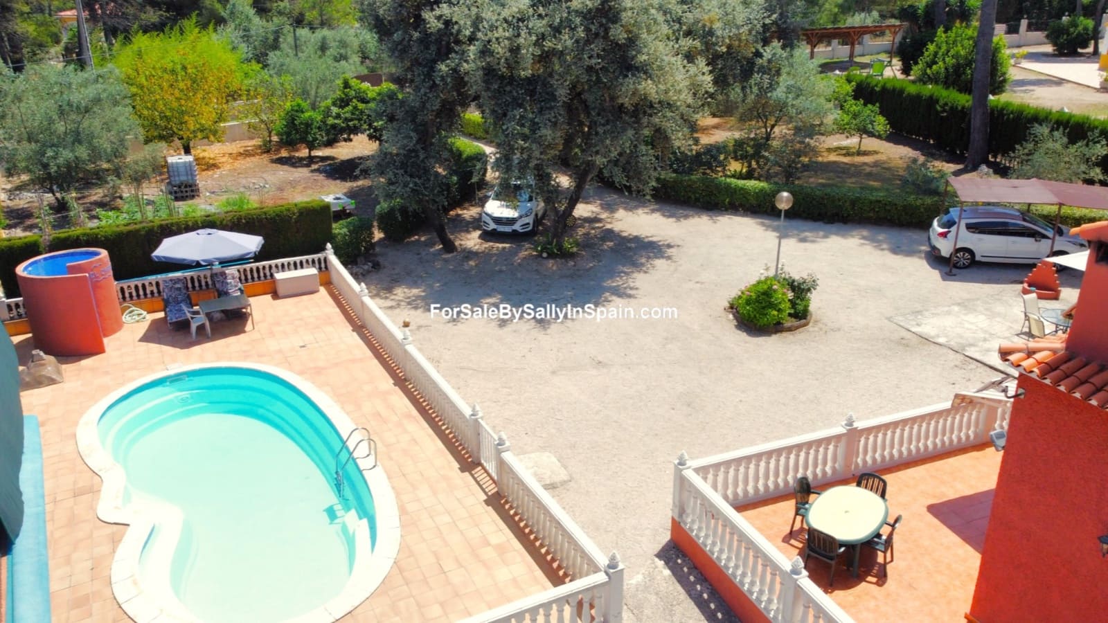 3 soveværelse Villa til salg i Villalonga med swimmingpool garage - € 269.000 (Ref: 7772024)