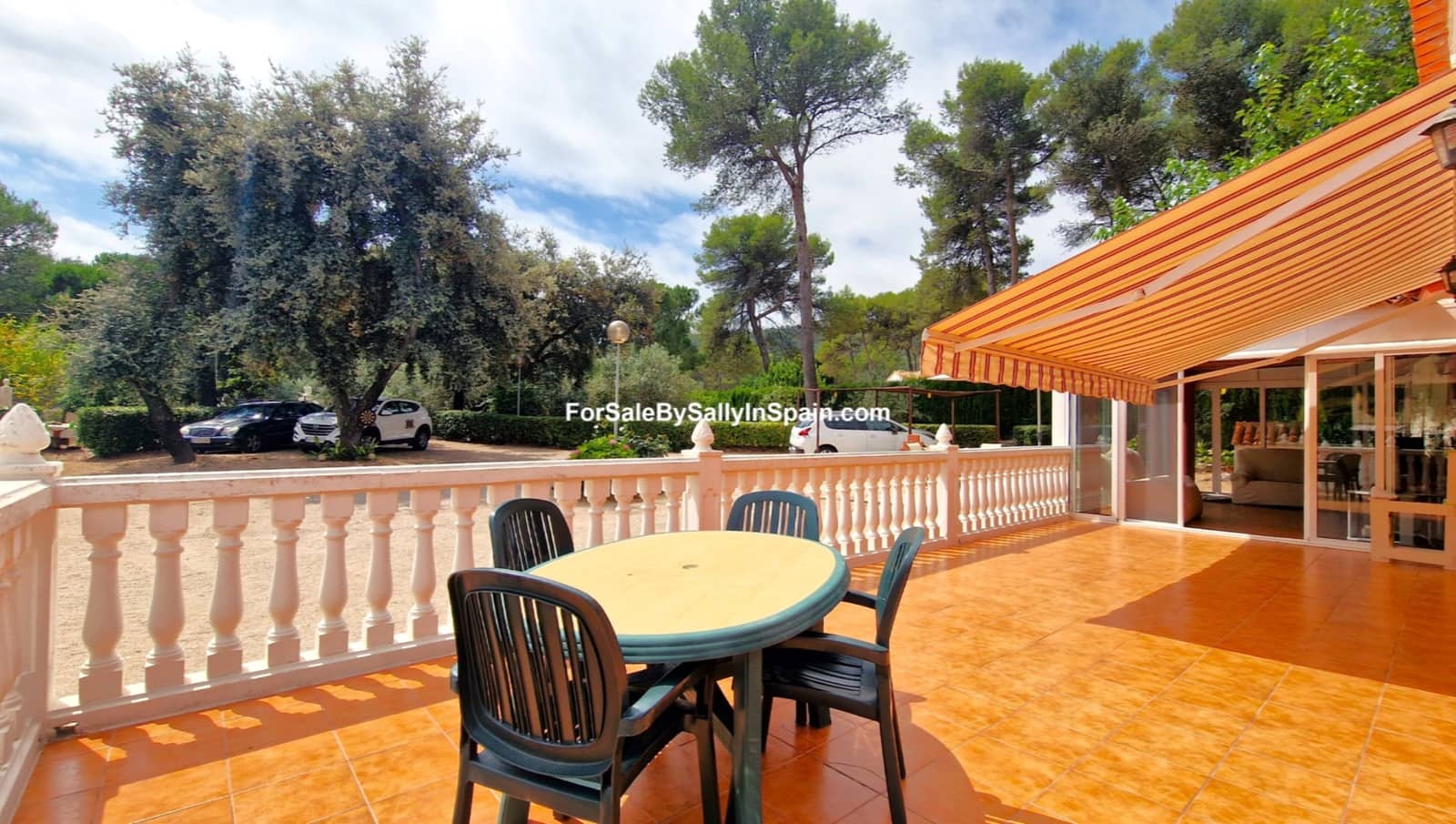 3 soveværelse Villa til salg i Villalonga med swimmingpool garage - € 269.000 (Ref: 7772024)