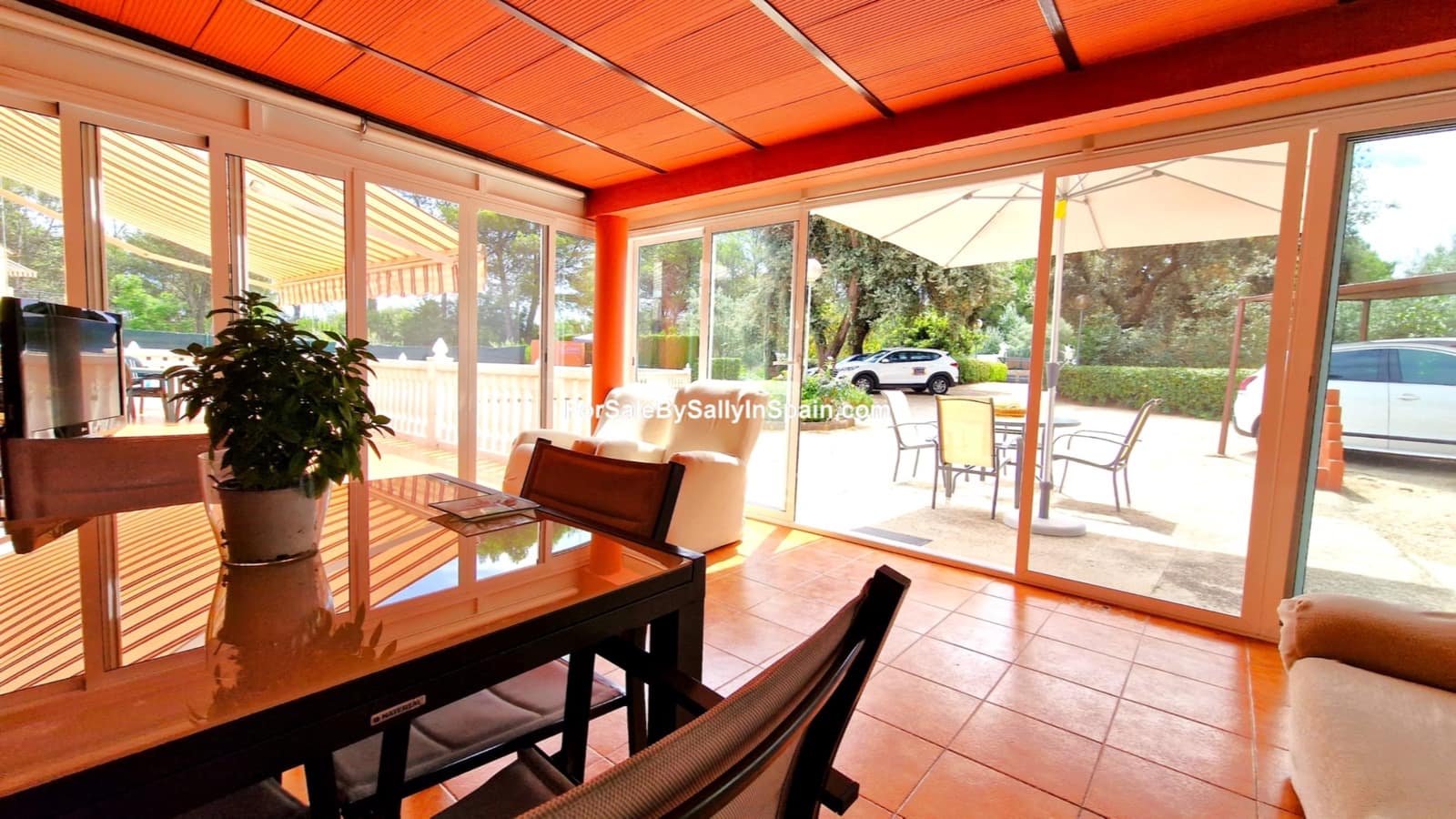 3 soveværelse Villa til salg i Villalonga med swimmingpool garage - € 269.000 (Ref: 7772024)