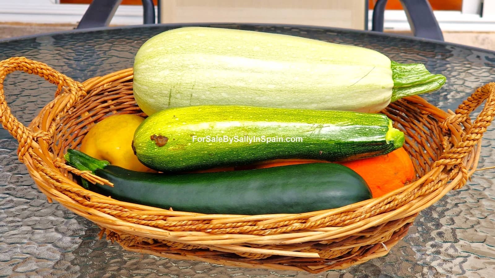 3 soveværelse Villa til salg i Villalonga med swimmingpool garage - € 269.000 (Ref: 7772024)