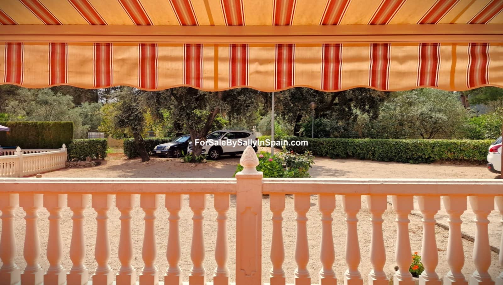 3 soveværelse Villa til salg i Villalonga med swimmingpool garage - € 269.000 (Ref: 7772024)