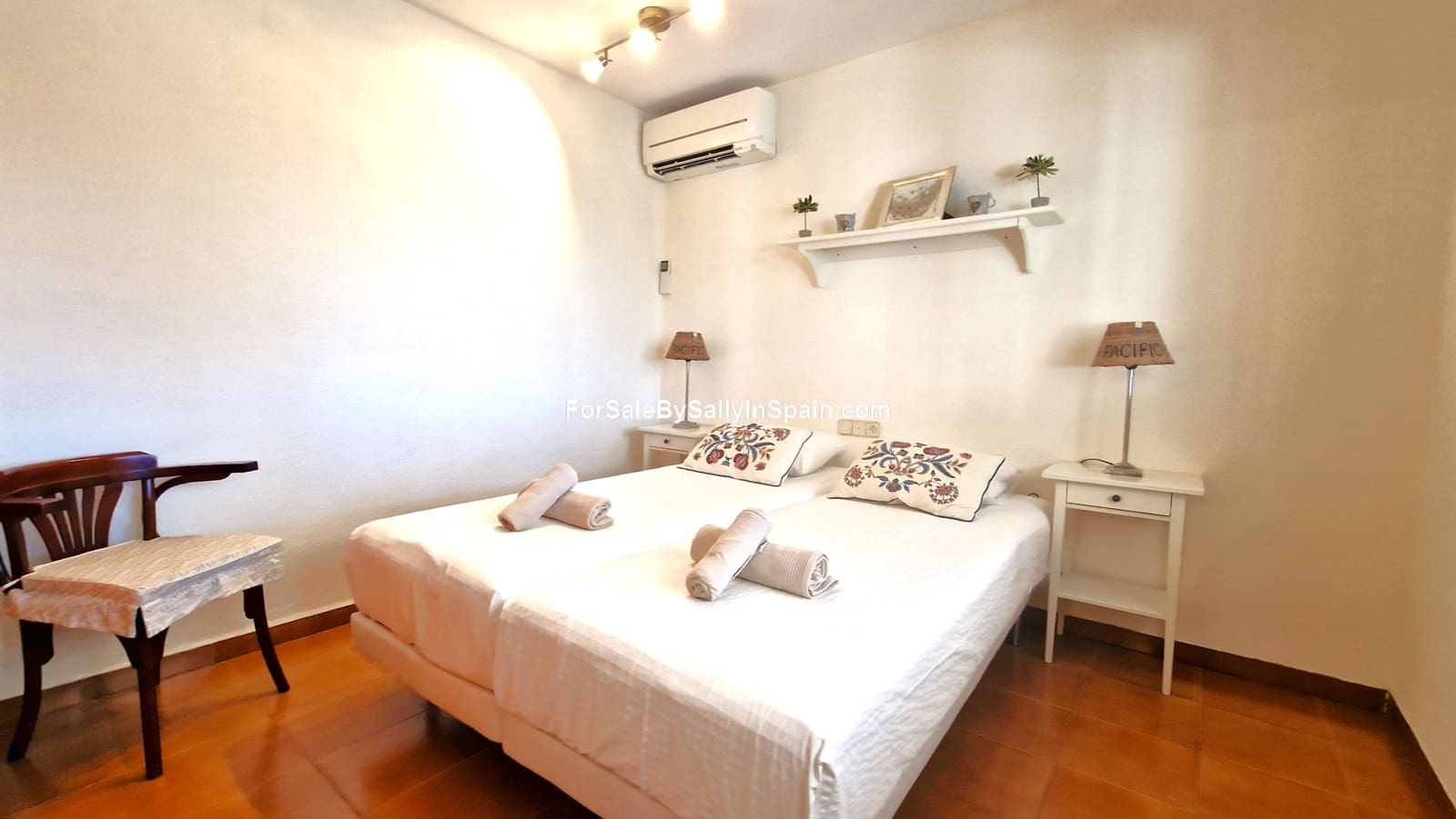 6 sovrum Villa till salu i Gandia med pool garage - 649 000 € (Ref: 7949492)