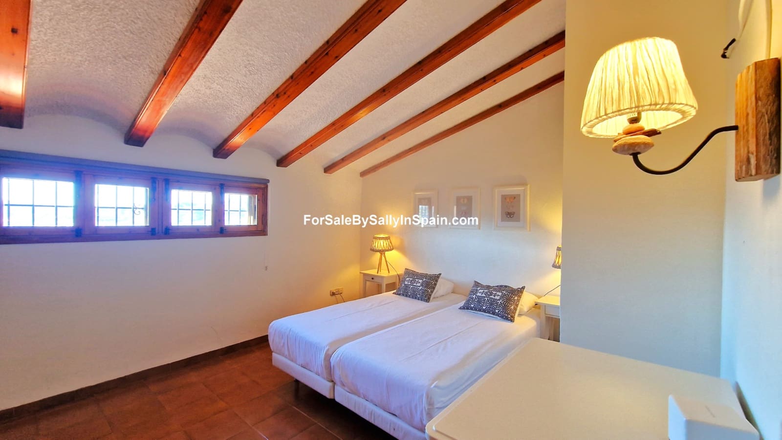 6 sovrum Villa till salu i Gandia med pool garage - 649 000 € (Ref: 7949492)