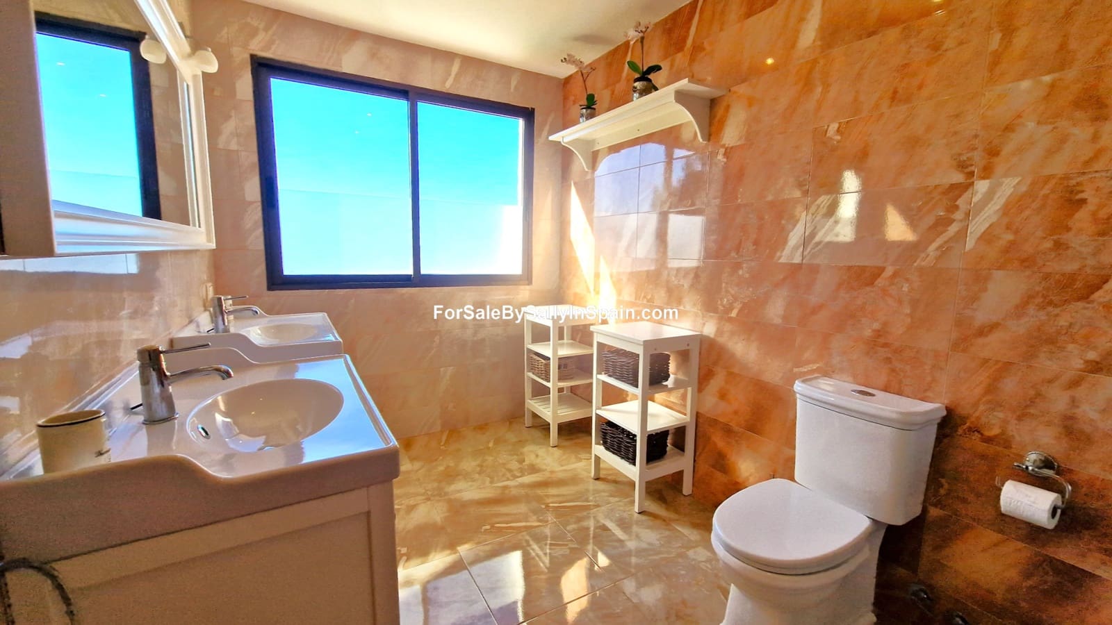 6 sovrum Villa till salu i Gandia med pool garage - 649 000 € (Ref: 7949492)