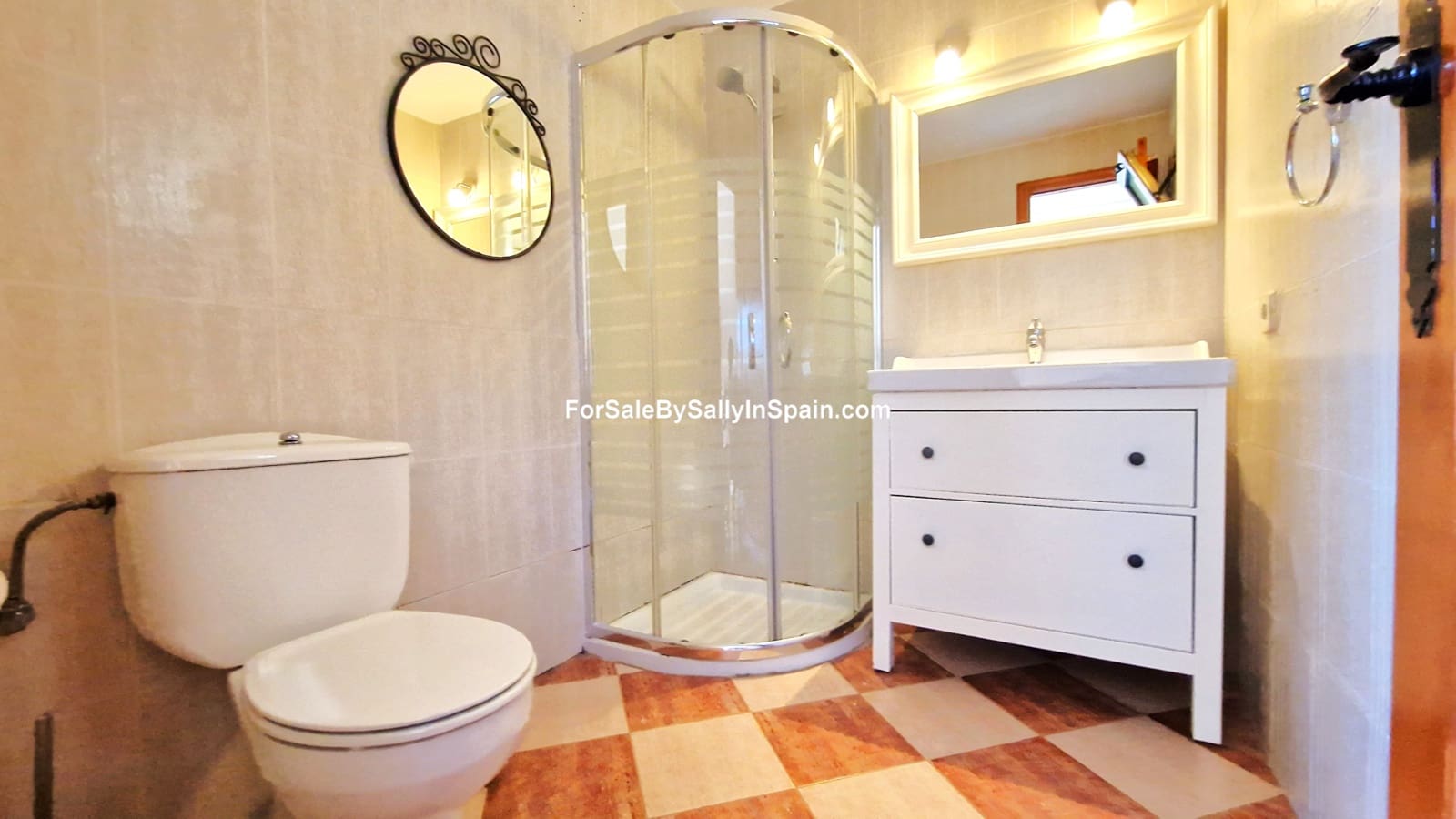 6 sovrum Villa till salu i Gandia med pool garage - 649 000 € (Ref: 7949492)