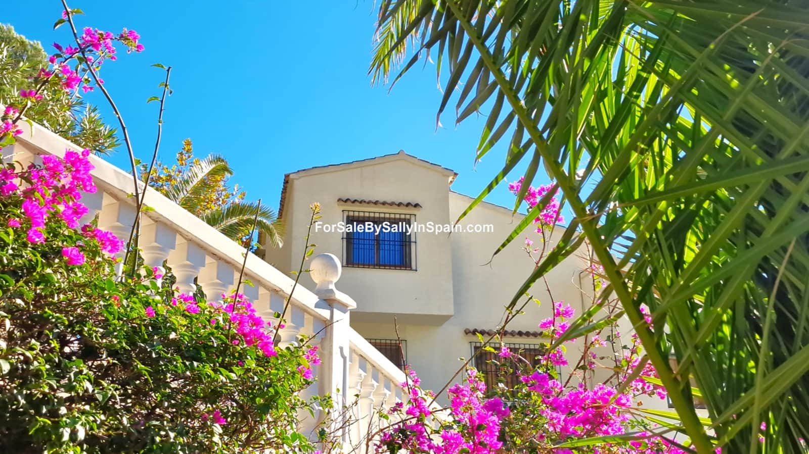 6 sovrum Villa till salu i Gandia med pool garage - 649 000 € (Ref: 7949492)