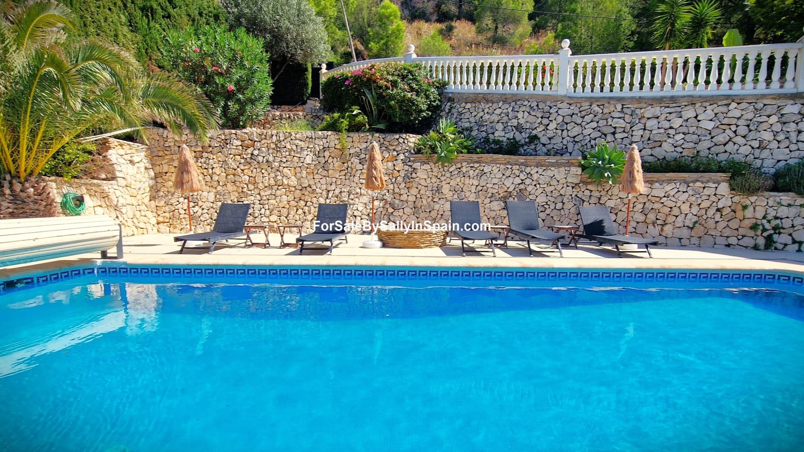 6 sovrum Villa till salu i Gandia med pool garage - 649 000 € (Ref: 7949492)