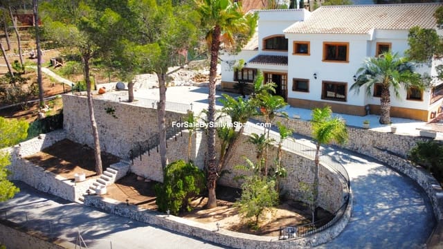 3 soverom Villa til salgs i Gandia med svømmebasseng - € 790 000 (Ref: 8209867)