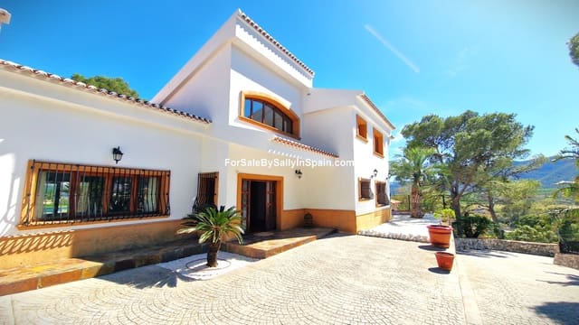 3 soverom Villa til salgs i Gandia med svømmebasseng - € 790 000 (Ref: 8209867)