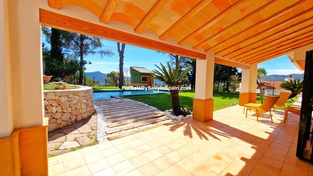 3 soverom Villa til salgs i Gandia med svømmebasseng - € 790 000 (Ref: 8209867)