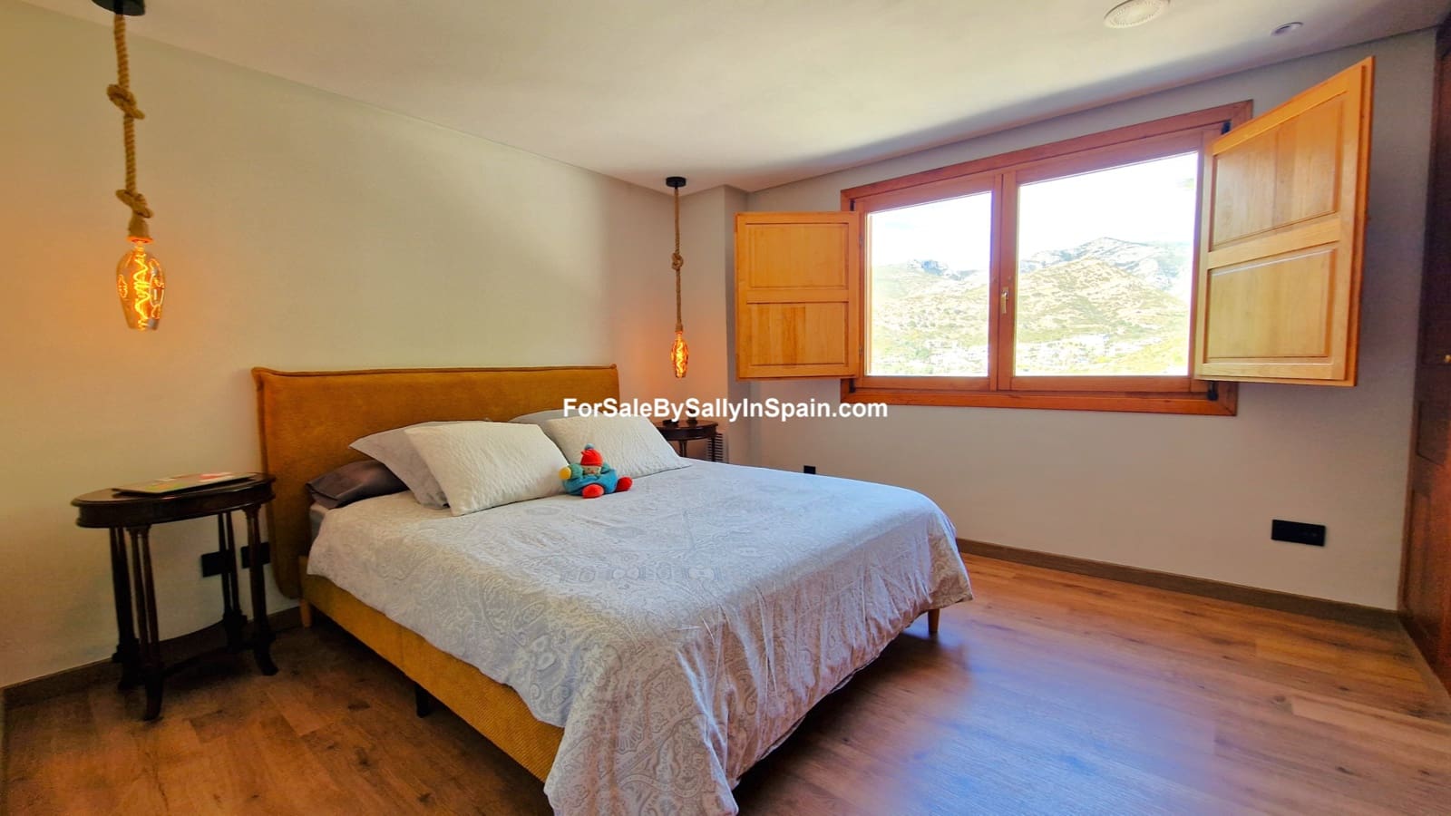 3 soverom Villa til salgs i Gandia med svømmebasseng - € 790 000 (Ref: 8209867)