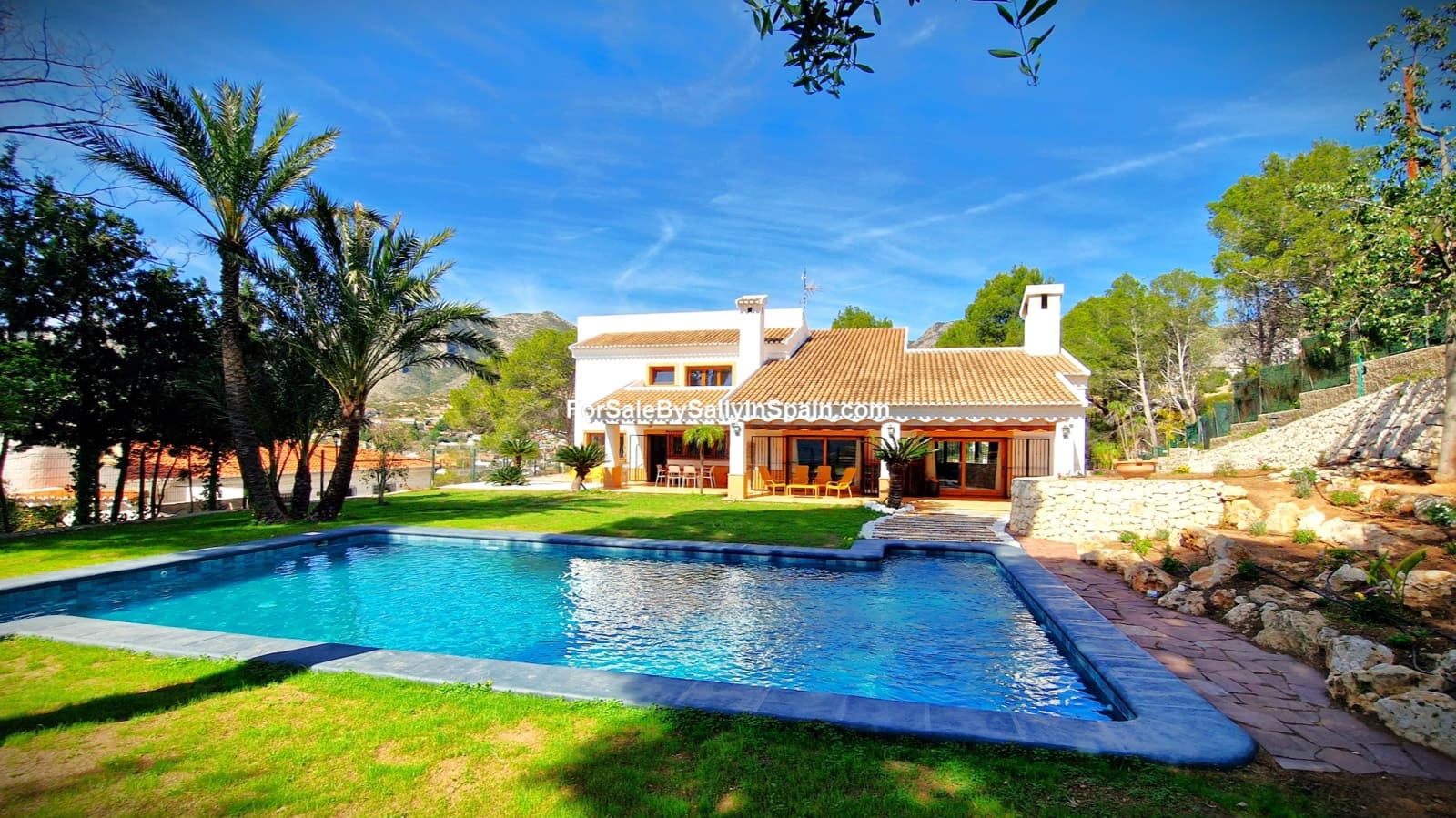 3 soverom Villa til salgs i Gandia med svømmebasseng - € 790 000 (Ref: 8209867)