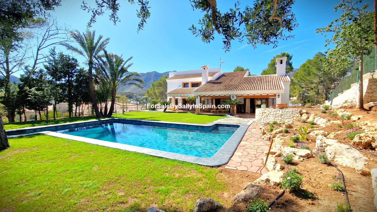 3 soverom Villa til salgs i Gandia med svømmebasseng - € 790 000 (Ref: 8209867)