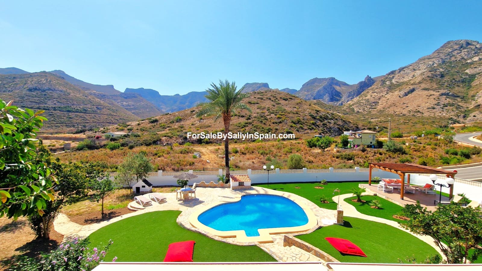6 soveværelse Villa til salg i Marchuquera med swimmingpool garage - € 649.000 (Ref: 8452957)