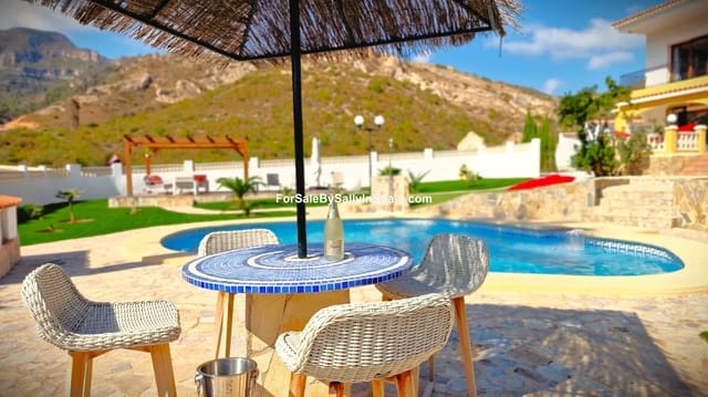 6 soveværelse Villa til salg i Marchuquera, Gandia med swimmingpool garage - € 649.000 (Ref: 8452957)