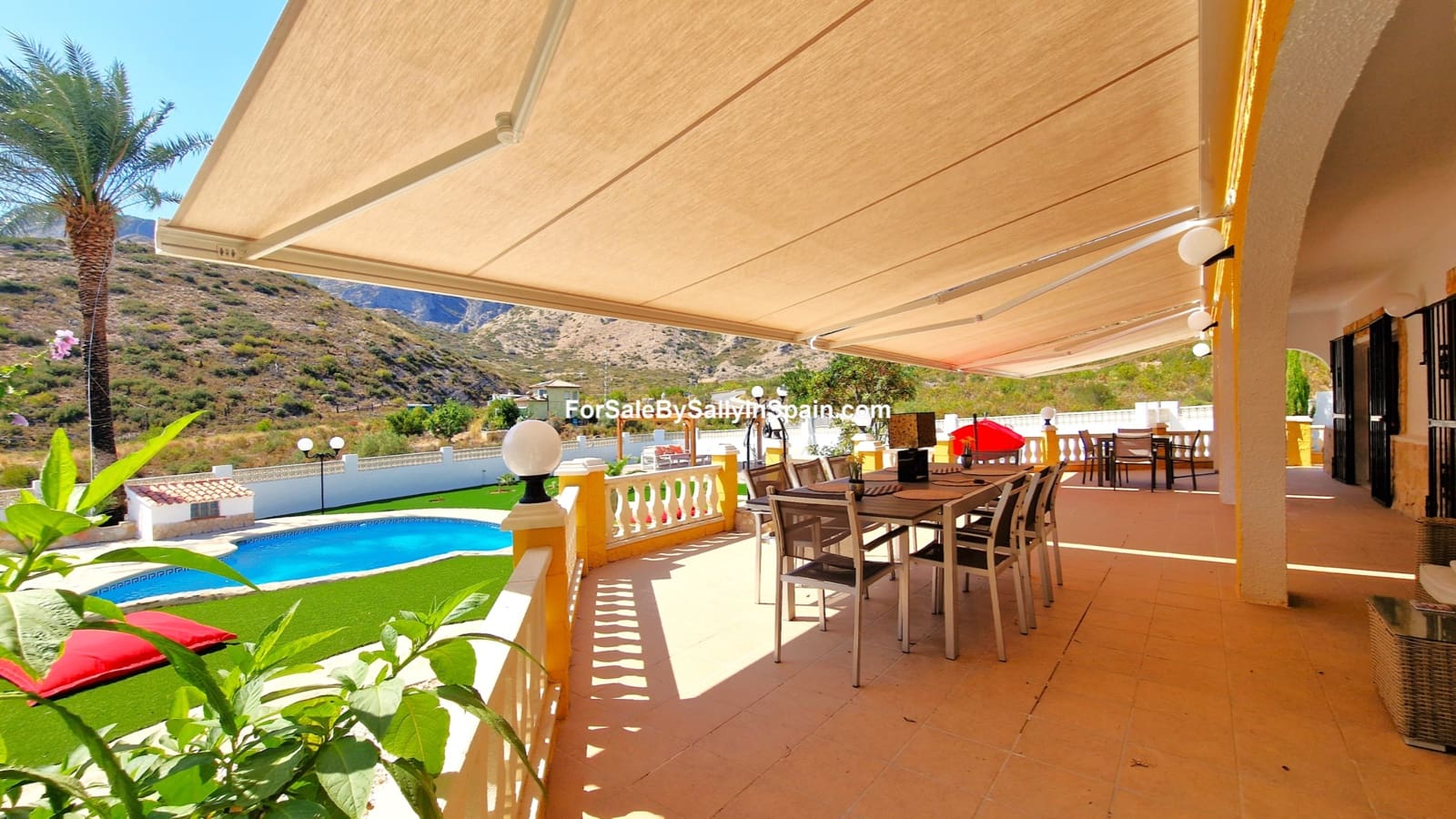 6 soveværelse Villa til salg i Marchuquera med swimmingpool garage - € 649.000 (Ref: 8452957)