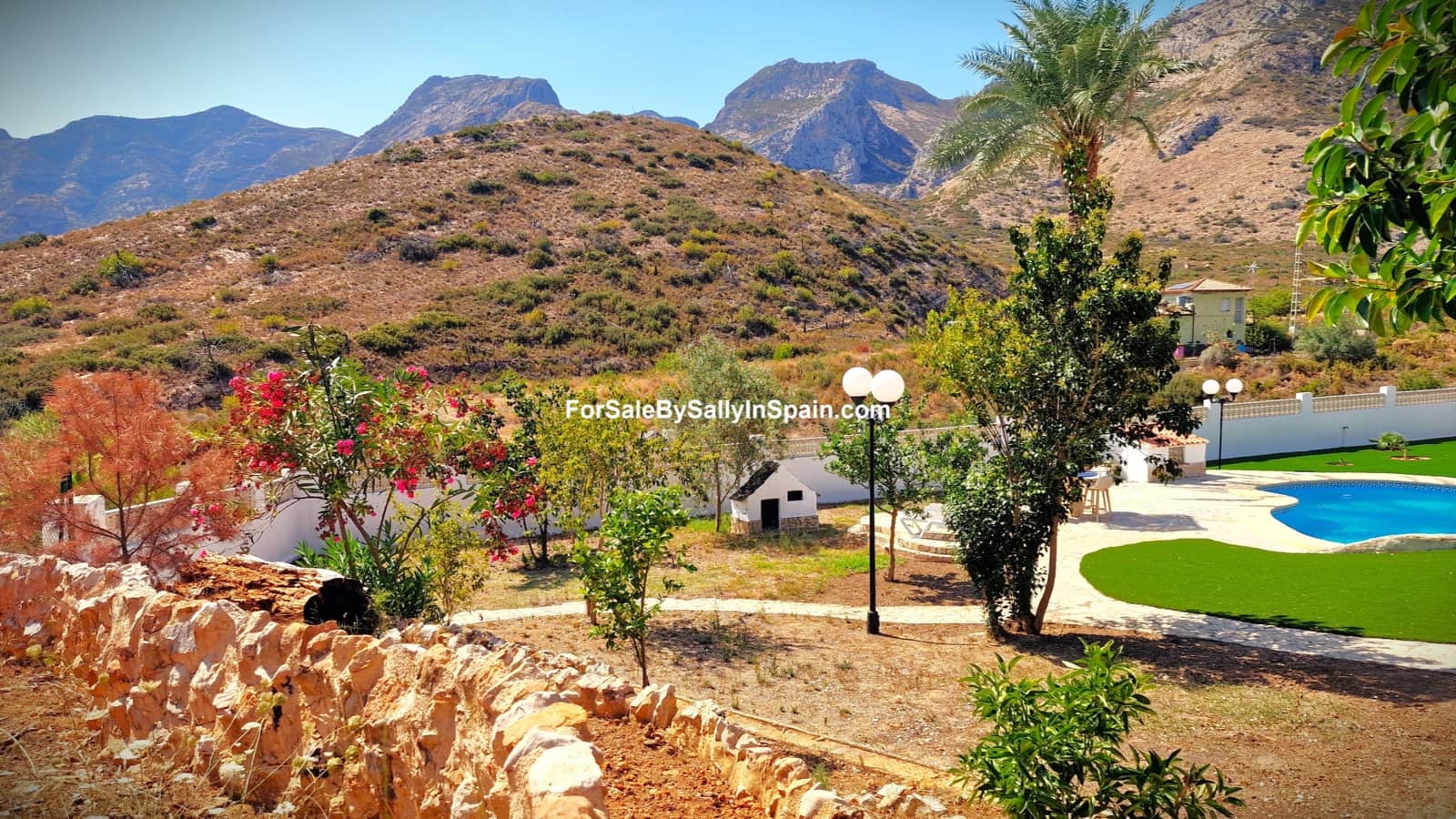 6 soveværelse Villa til salg i Marchuquera med swimmingpool garage - € 649.000 (Ref: 8452957)