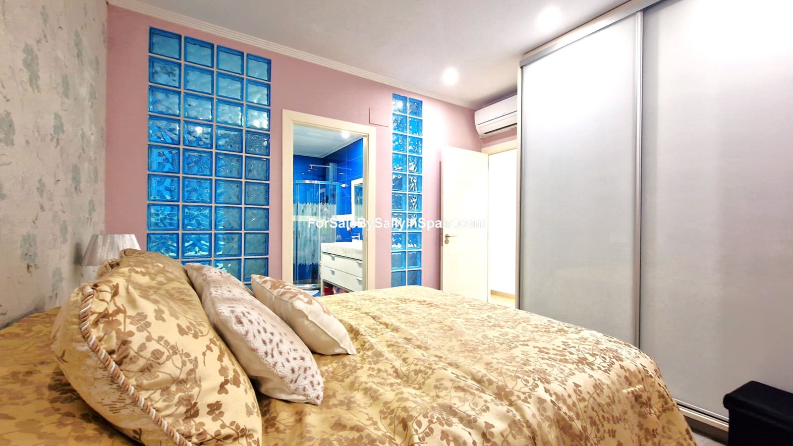 5 soveværelse Byhus til salg i Rafelcofer - € 250.000 (Ref: 8674647)