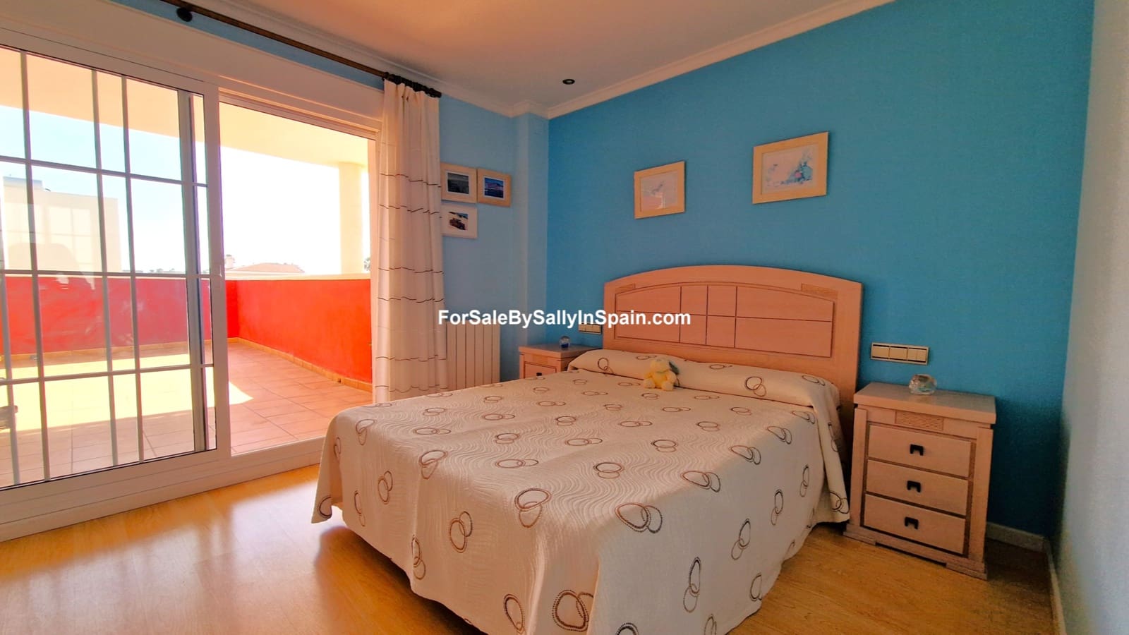 6 soveværelse Villa til salg i Daimus med swimmingpool garage - € 569.500 (Ref: 8868352)