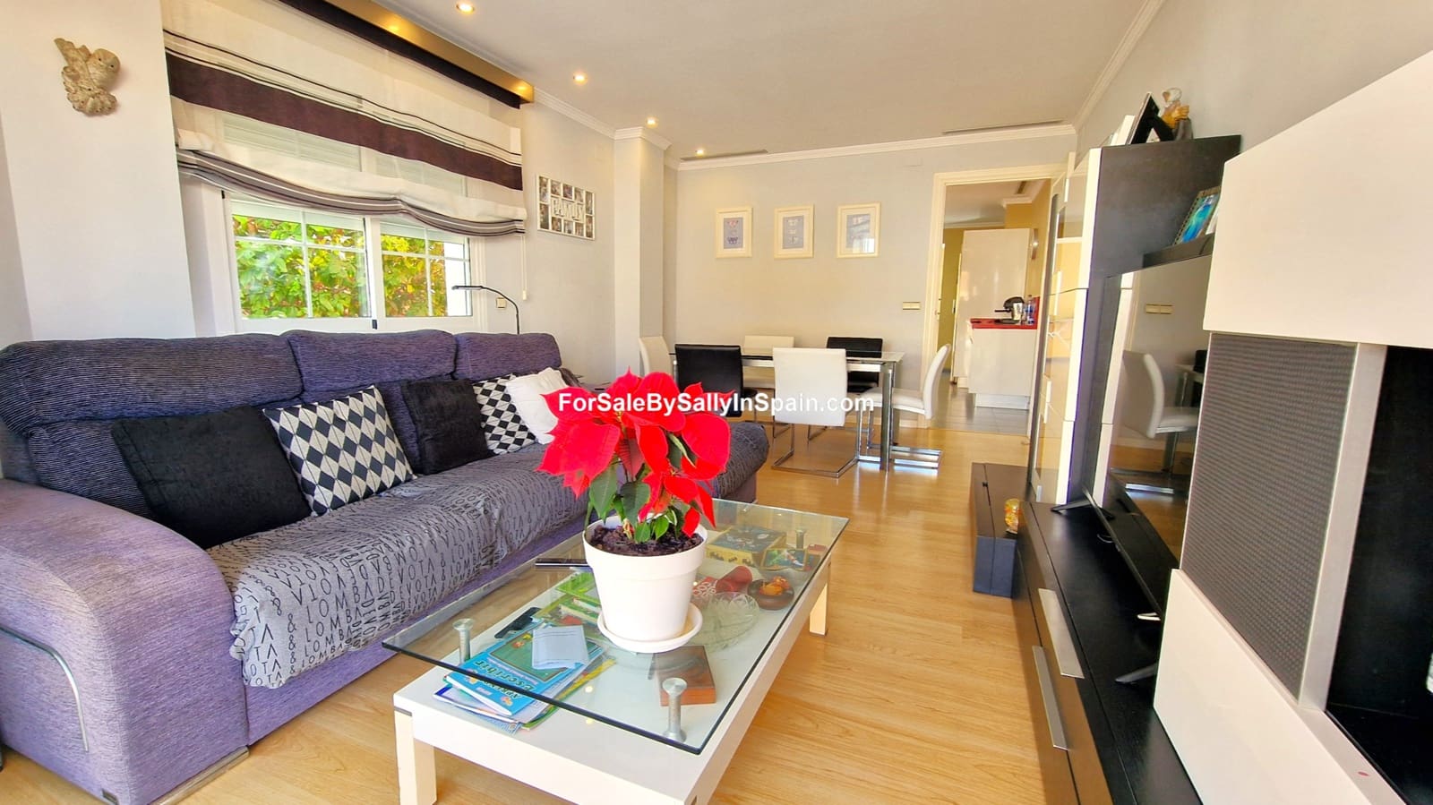 6 soveværelse Villa til salg i Daimus med swimmingpool garage - € 569.500 (Ref: 8868352)