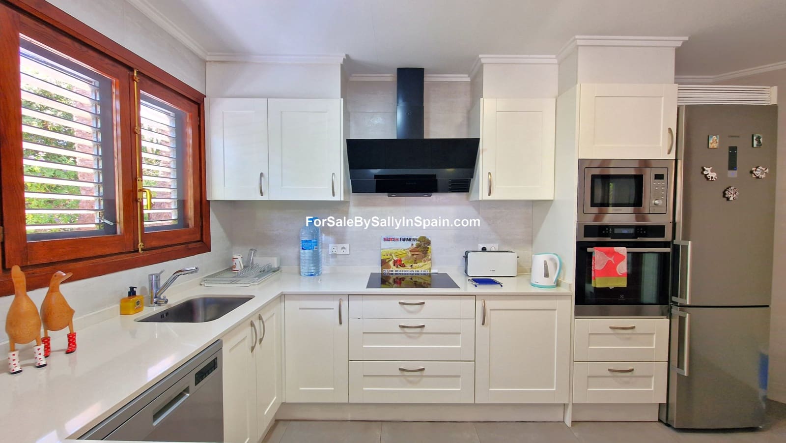 4 soverom Villa til salgs i Gandia med svømmebasseng - € 450 000 (Ref: 9018480)