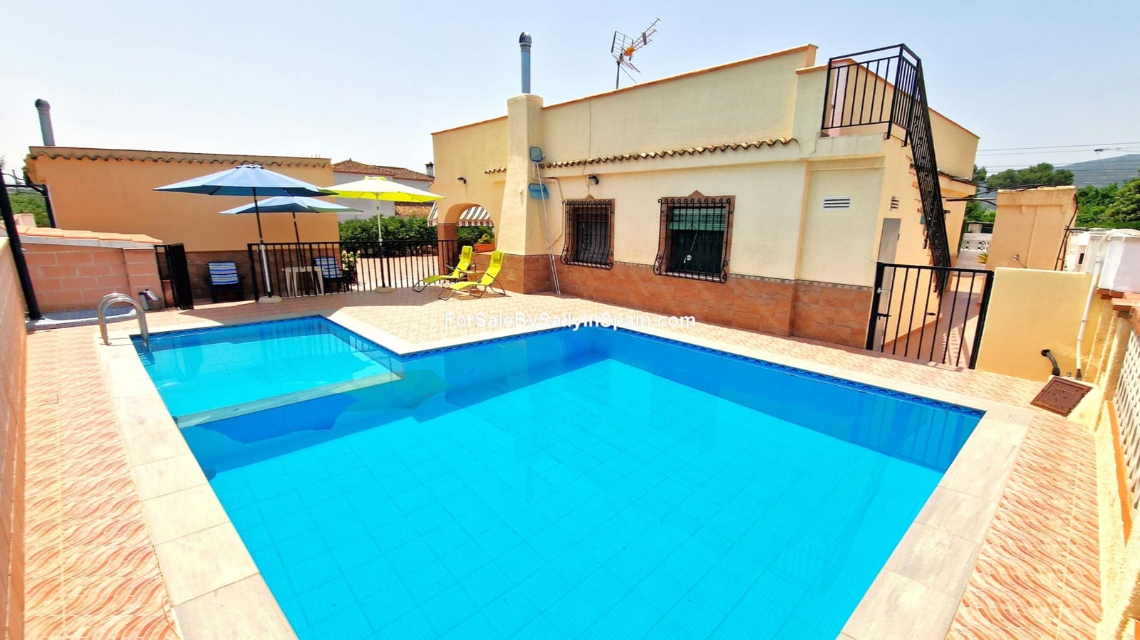 4 soverom Villa til salgs i Palma de Gandia med svømmebasseng garasje - € 299 000 (Ref: 9066851)