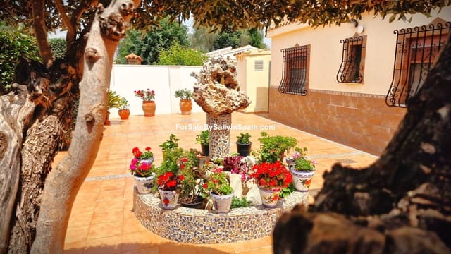 4 soverom Villa til salgs i Palma de Gandía med svømmebasseng garasje - € 299 000 (Ref: 9066851)