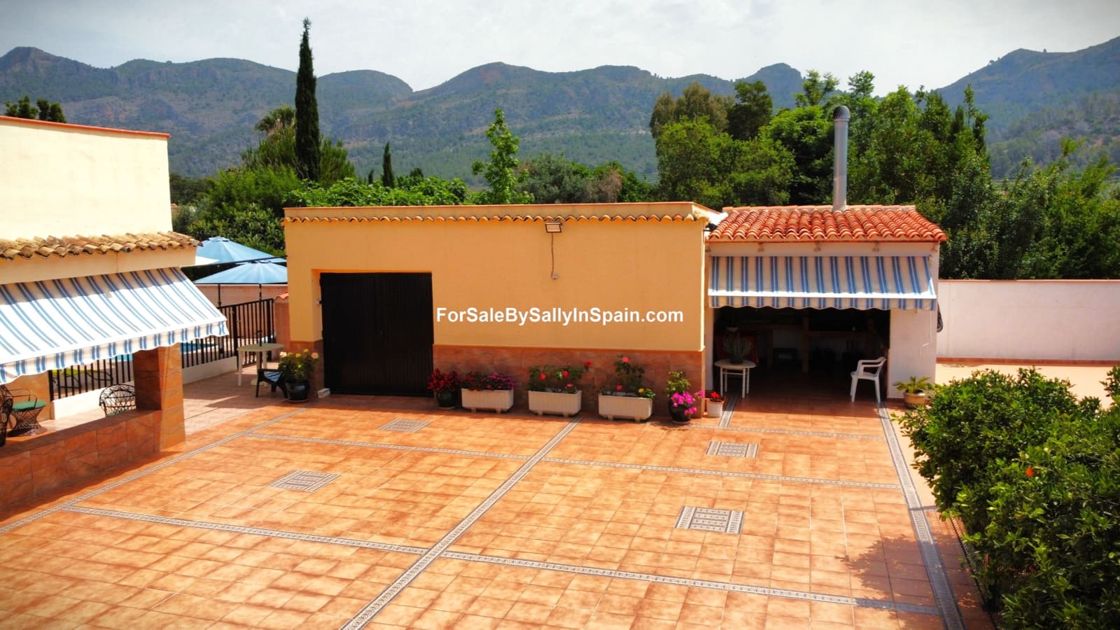 4 soverom Villa til salgs i Palma de Gandia med svømmebasseng garasje - € 299 000 (Ref: 9066851)